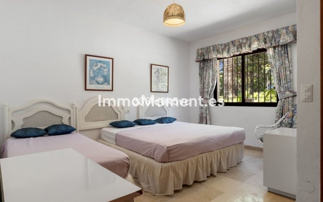 Wiederverkauf - Freistehende Villa - Marbella - Marbella Centro