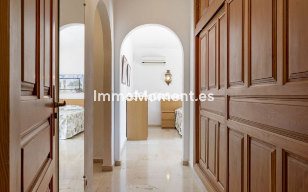 Wiederverkauf - Freistehende Villa - Marbella - Marbella Centro