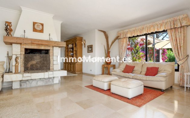 Wiederverkauf - Freistehende Villa - Marbella - Marbella Centro