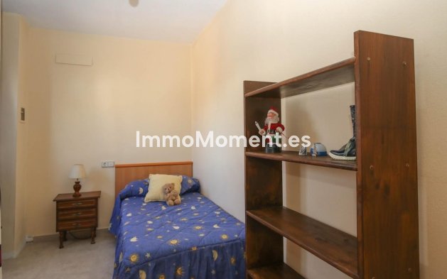Revente - Maison mitoyenne - Intérieur                       - Alozaina