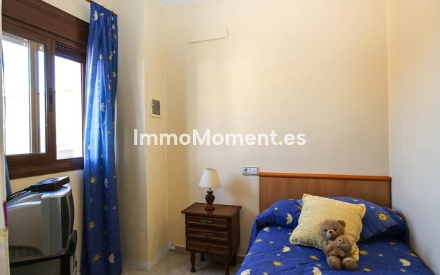 Revente - Maison mitoyenne - Intérieur                       - Alozaina