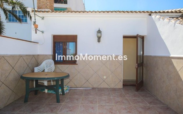 Revente - Maison mitoyenne - Intérieur                       - Alozaina