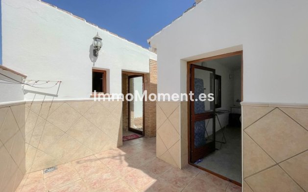 Revente - Maison mitoyenne - Intérieur                       - Alozaina