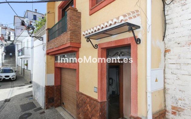 Revente - Maison mitoyenne - Intérieur                       - Alozaina