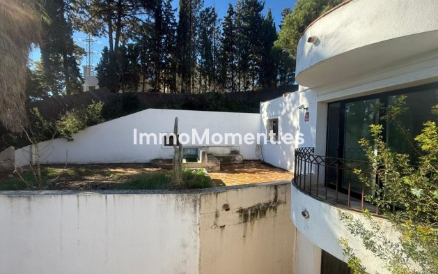 Resale - Townhouse - Estepona - Estepona Centro