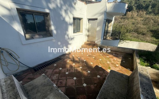 Resale - Townhouse - Estepona - Estepona Centro