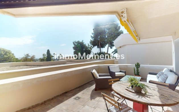 Wiederverkauf - Wohnung - Estepona  - Atalaya