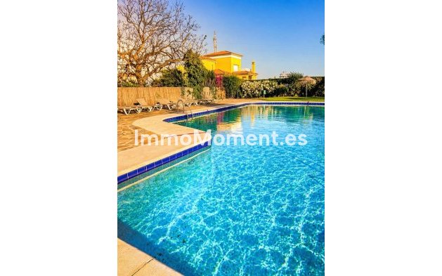 Wiederverkauf - Wohnung - Estepona  - Atalaya