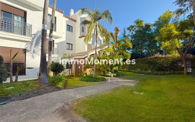 Revente - Appartement - Estepona  - Estepona Centro