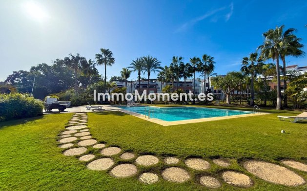 Revente - Appartement - Estepona  - Estepona Centro