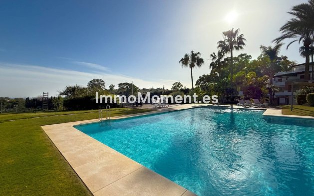 Revente - Appartement - Estepona  - Estepona Centro