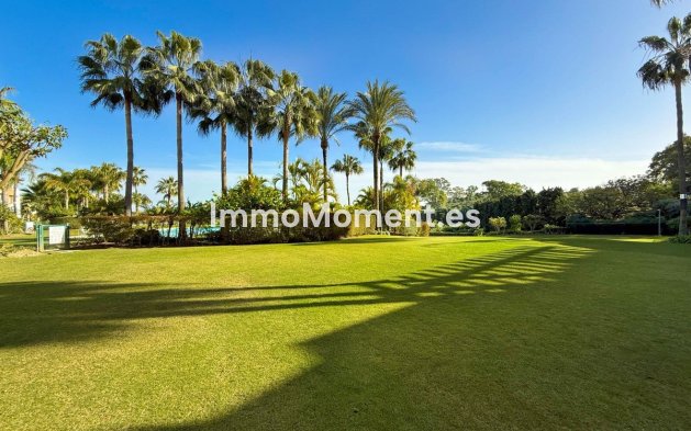 Revente - Appartement - Estepona  - Estepona Centro
