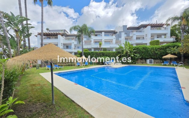 Reventa - Apartamento - Benahavís - Benahavís Centro