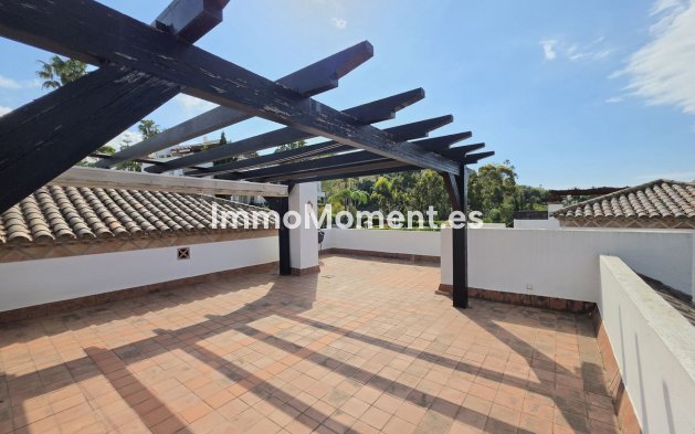 Reventa - Apartamento - Benahavís - Benahavís Centro