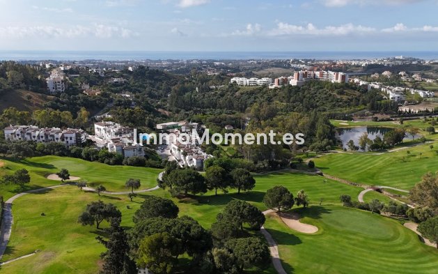 Reventa - Apartamento - Benahavís - Benahavís Centro