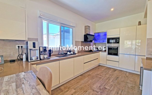 Resale - Villa - Mijas - Riviera del Sol
