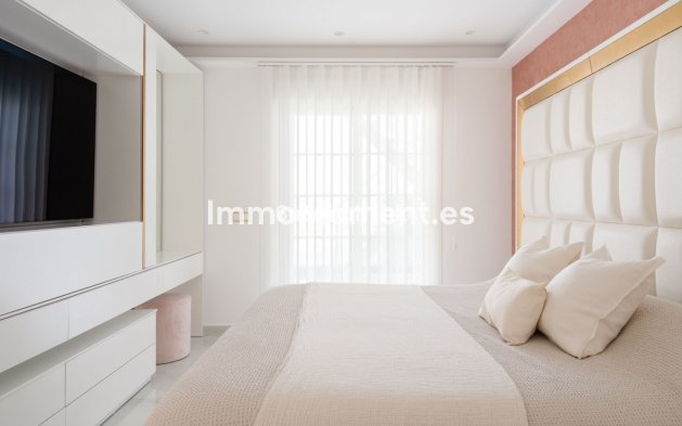 Bestaande woning - Vrijstaande villa - Marbella - La Mairena