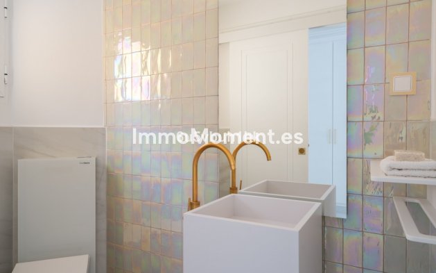 Bestaande woning - Vrijstaande villa - Marbella - La Mairena