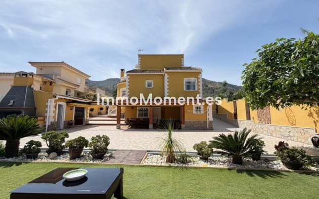 Reventa - Villa independiente - Orihuela - Orihuela Centro