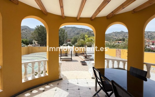Reventa - Villa independiente - Orihuela - Orihuela Centro
