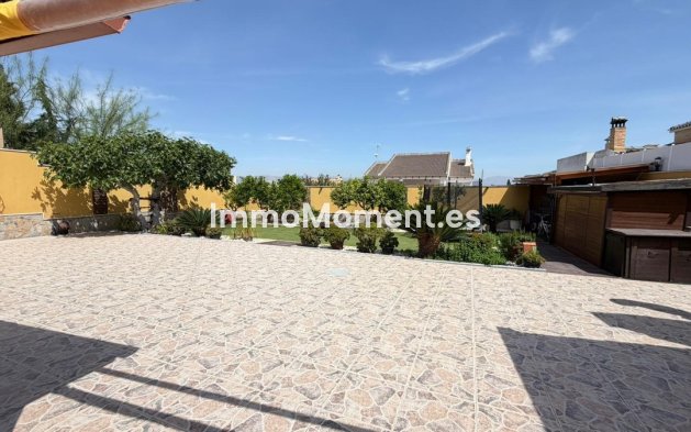 Reventa - Villa independiente - Orihuela - Orihuela Centro