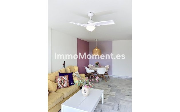 Resale - Apartment - Estepona - Selwo