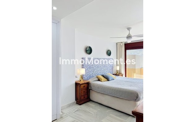Resale - Apartment - Estepona - Selwo