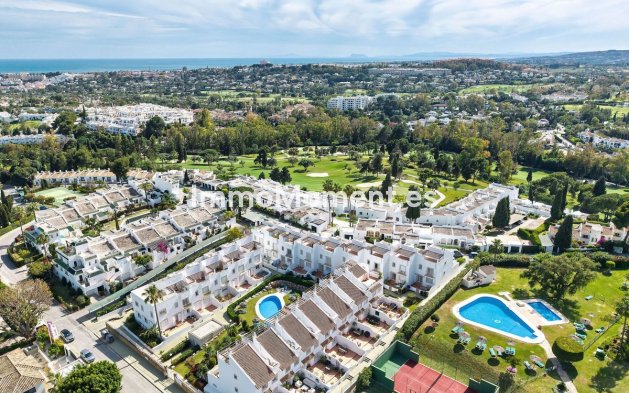 Wiederverkauf - Reihenhaus - Marbella - Nueva Andalucía