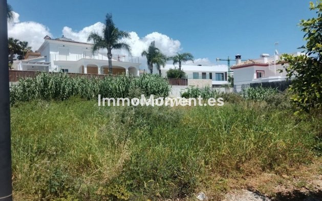Resale - Plot - Estepona - Estepona Centro