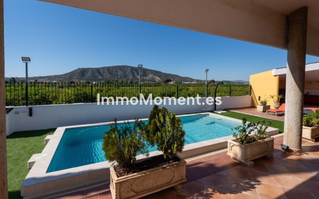 Resale - Detached villa - Orihuela - Orihuela Centro