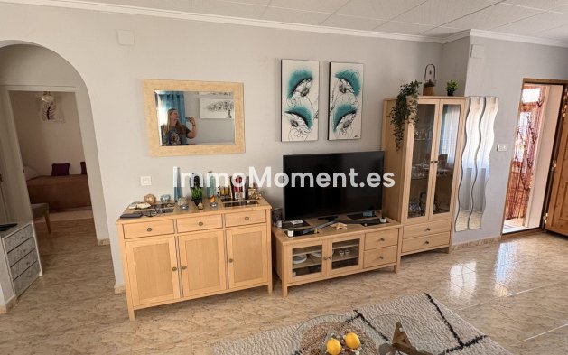 Resale - Detached villa - San Fulgencio - La Marina