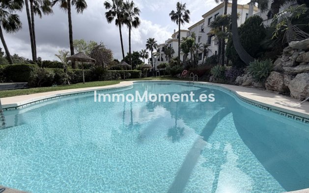 Resale - Apartment - Inland  - Alhaurín el Grande Centro