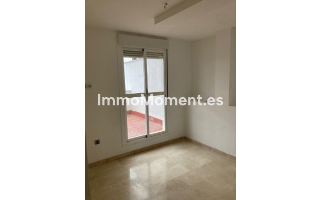 Wiederverkauf - Wohnung - Estepona  - Cancelada
