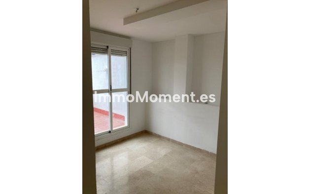 Wiederverkauf - Wohnung - Estepona  - Cancelada