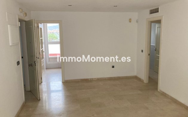 Wiederverkauf - Wohnung - Estepona  - Cancelada