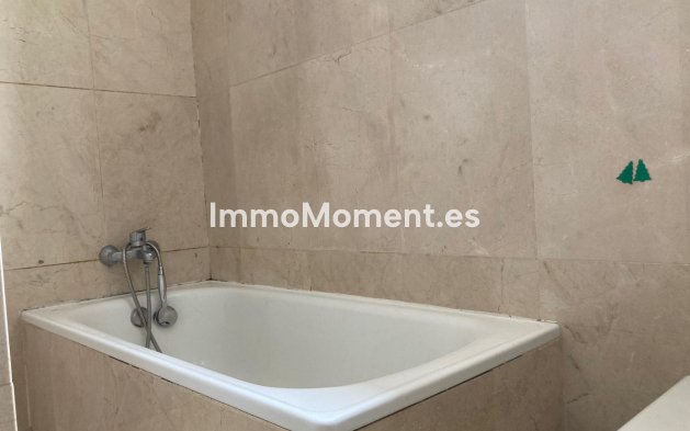 Wiederverkauf - Wohnung - Estepona  - Cancelada