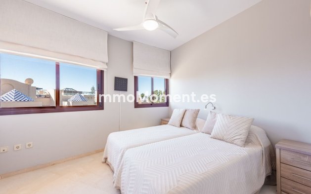 Wiederverkauf - Wohnung - Estepona  - Costalita
