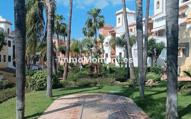 Reventa - Apartamento - Marbella - Guadalmina Alta