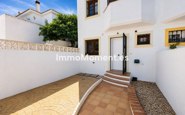 Bestaande woning - Vrijstaande villa - Manilva - La Duquesa