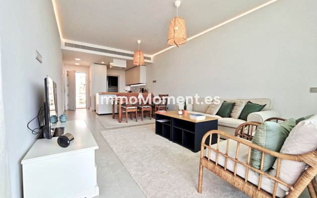 Resale - Apartment - Fuengirola - Higueron