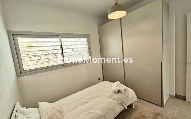 Resale - Apartment - Fuengirola - Higueron