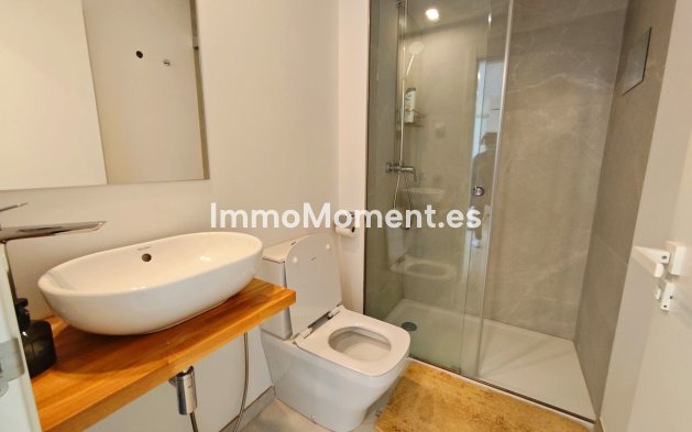 Resale - Apartment - Fuengirola - Higueron