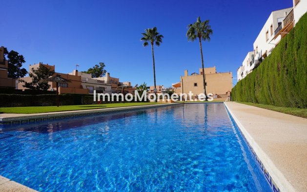 Wiederverkauf - Reihenhaus - Estepona  - Estepona Centro