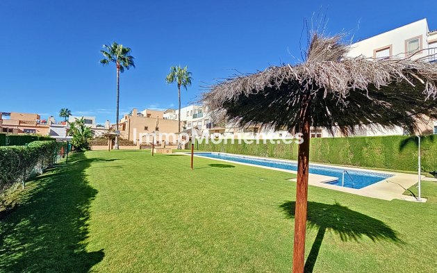 Wiederverkauf - Reihenhaus - Estepona  - Estepona Centro