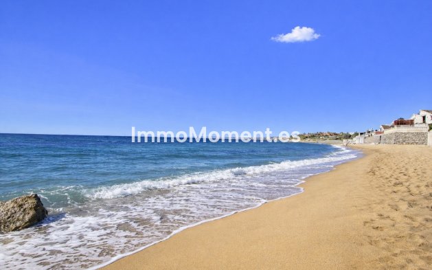 Wiederverkauf - Reihenhaus - Estepona  - Estepona Centro