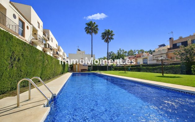 Wiederverkauf - Reihenhaus - Estepona  - Estepona Centro
