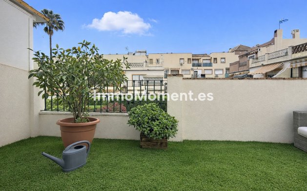 Wiederverkauf - Reihenhaus - Estepona  - Estepona Centro