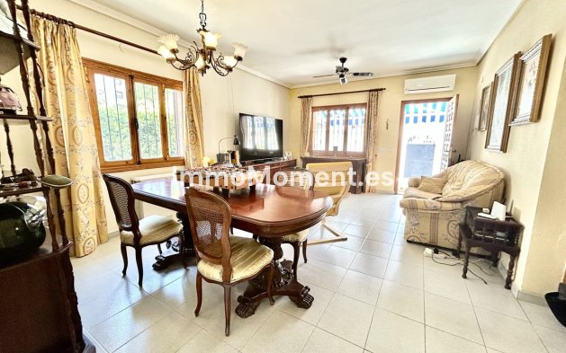 Wiederverkauf - Freistehende Villa - Orihuela - La Zenia