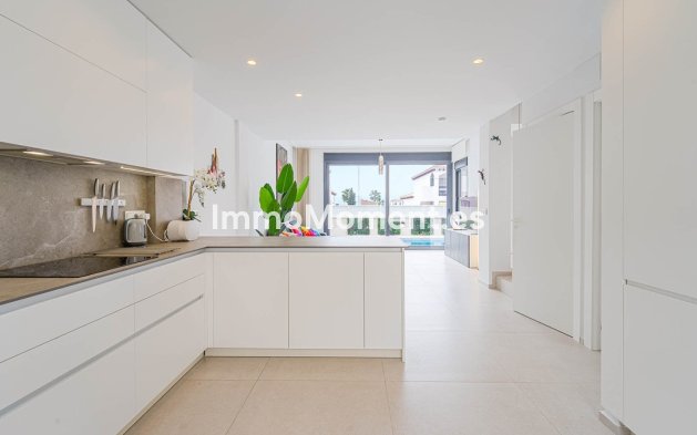 Reventa - Villa independiente - Orihuela - Punta Prima