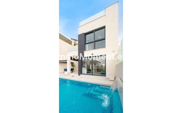 Reventa - Villa independiente - Orihuela - Punta Prima